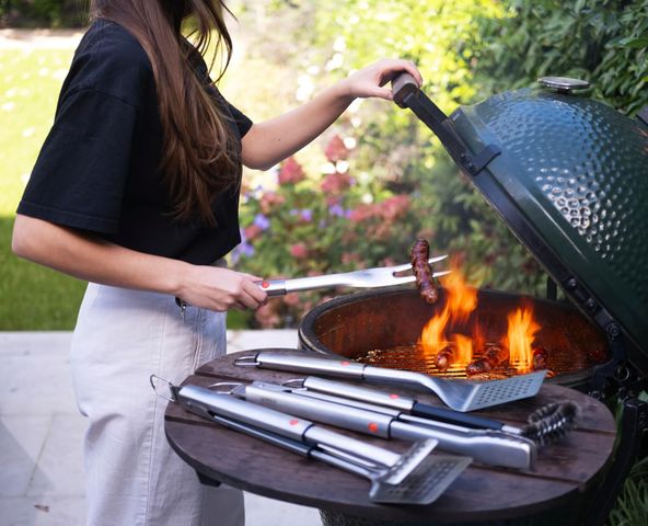 Kẹp lật thức ăn nướng BBQ Joseph Joseph 200001 GrillOut
