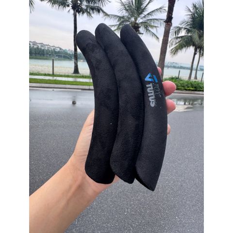 Bọc Vô Lăng 3 Mảnh Alcantara Vân Carbon – Mỏng Nhẹ, Chống Mồ Hôi 776651