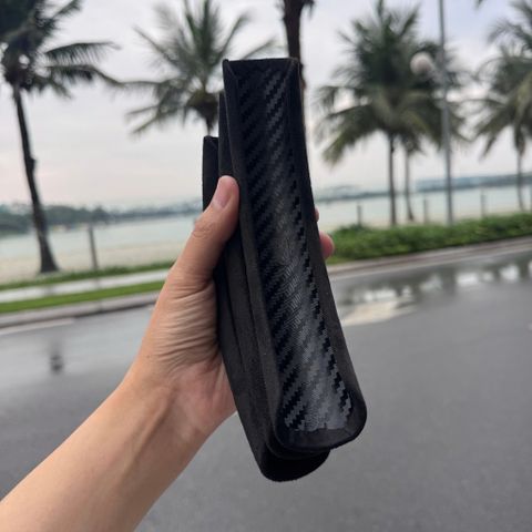 Bọc Vô Lăng 3 Mảnh Alcantara Vân Carbon – Mỏng Nhẹ, Chống Mồ Hôi 776651