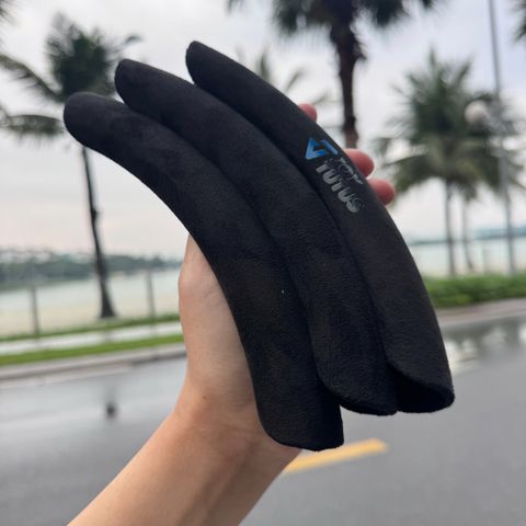 Bọc Vô Lăng 3 Mảnh Alcantara Vân Carbon – Mỏng Nhẹ, Chống Mồ Hôi 776651