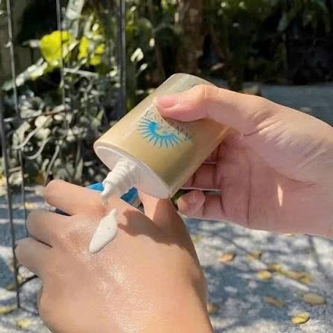 Sữa Chống Nắng Anessa Mini 20ml Hàng Nhật Nội Địa - Chống Nắng SPF50+ Bảo Vệ Da Toàn Diện, Tiện Mang Theo