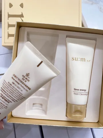 SET SỮA RỬA MẶT VÀ TẨY DA CHẾT SUM37 COMBO TÁI SINH LÀN DA HOÀN HẢO