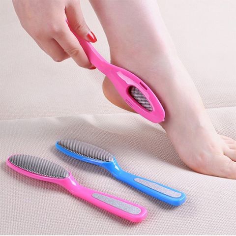 Dụng cụ Chà Gót Chân Tẩy Da Chết Cầm Tay