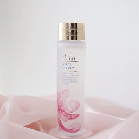Nước thần Estee Lauder Micro Essence 200ml