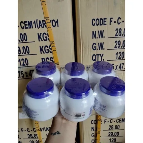 Kem Vitamin E dưỡng da 200g thailand
