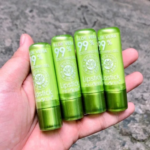 Son dưỡng Nha đam mềm môi chống khô nứt môi 777102