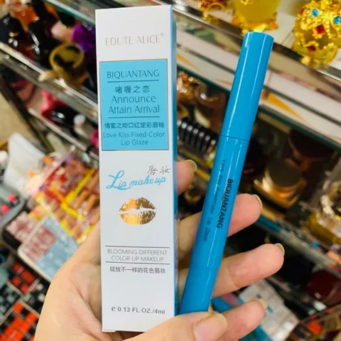 Gel khoá son môi thần thánh siêu hot 777148