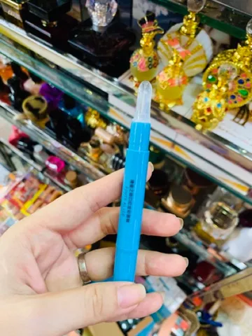 Gel khoá son môi thần thánh siêu hot 777148