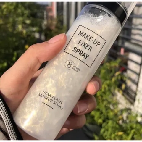 Xịt nhũ bắt sáng Makeup fixer Shiny Skin