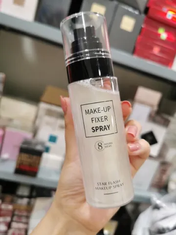 Xịt nhũ bắt sáng Makeup fixer Shiny Skin