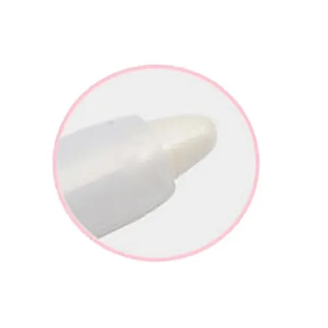 Bút kẻ mắt màu trắng có nhũ lấp lánh 777170
