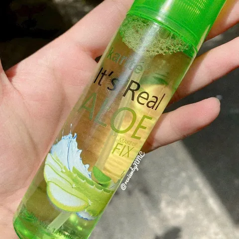 Xịt khóa nền trang điểm Nha Đam Aloe Vera makeup Fix Spray Kiss Beauty 150ml 777181
