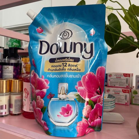Downy Thái Lan Hương Nắng Mai 1000ml