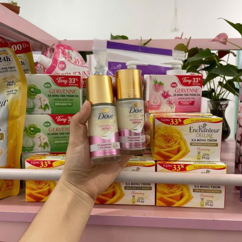 Lăn Khử Mùi Dove Radiant+Care Serum 3% Niacinamide & Collagen Sáng Da Dưỡng Mịn 40ml