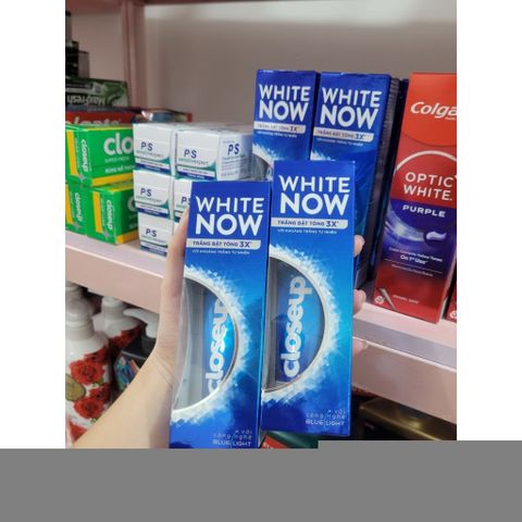Kem đánh răng Closeup White Now - Trắng Bật Tông 3X TỨC THÌ với Công nghệ Ánh Sáng Xanh 100g