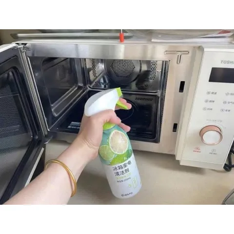 Combo 2 chai dung dịch vệ sinh tủ lạnh 500ml – làm sạch, khử mùi, hương chanh dễ chịu