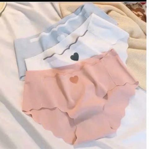 Set hộp 5  quần Lót Nữ Đúc Tim Muji Không Đường May – Mềm Mịn, Ôm Dáng, Siêu Thoải Mái