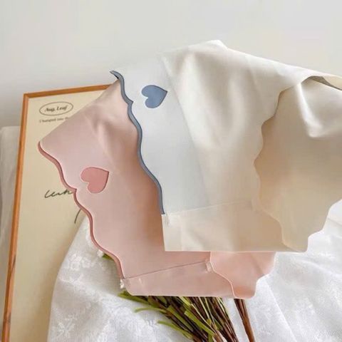 Set hộp 5  quần Lót Nữ Đúc Tim Muji Không Đường May – Mềm Mịn, Ôm Dáng, Siêu Thoải Mái