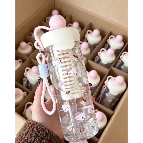 Bình Nước 750ml Có Ống tHút – Họa Tiết Thỏ Garden Rabbit Xinh Xắn, Chịu Nhiệt Tốt