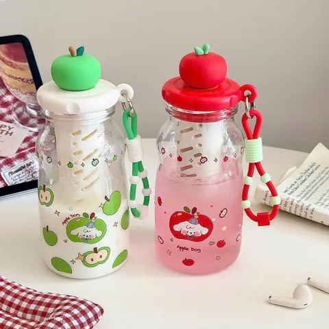 Bình Nước Nhựa Nắp Táo 600ml Siêu Cute – Có Lõi Lọc Tiện Lợi