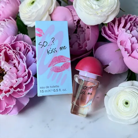 Nước hoa nữ So...? Kiss Me Eau de Toilette 15ml 
