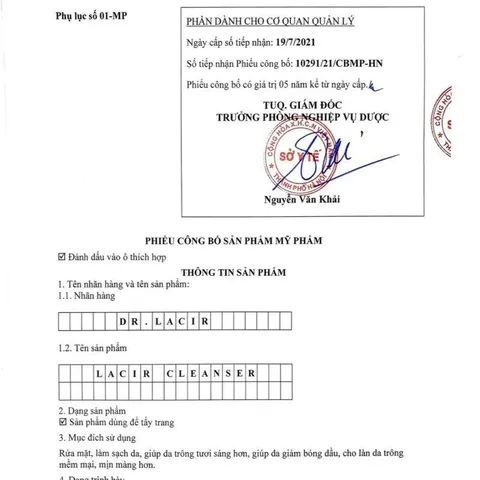Sữa rửa mặt Dr.Lacir Kiềm Dầu Dịu Nhẹ Chính Hãng
