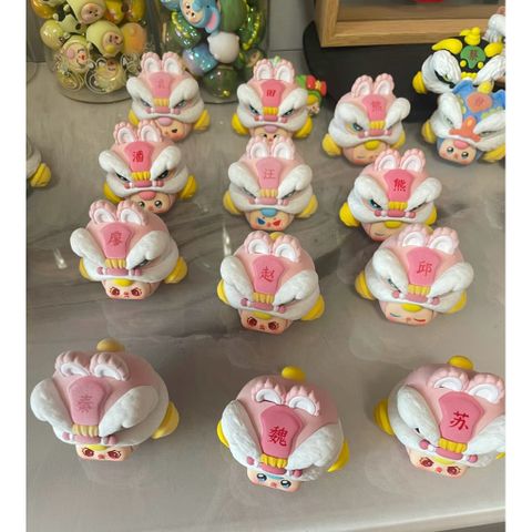 BABY THREE BEAN LION HEAD SURNAMES BABY THREE LÂN TRĂM HỌ BEAN BLINDBOX BLINDBAG 778241
