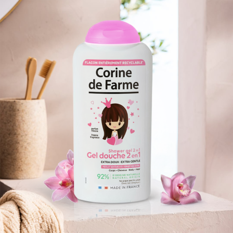 Gel tắm và gội cho bé hương hoa lan Nam Phi - Corine de Farme Shower Gel 2 in 1 Princess 300ml