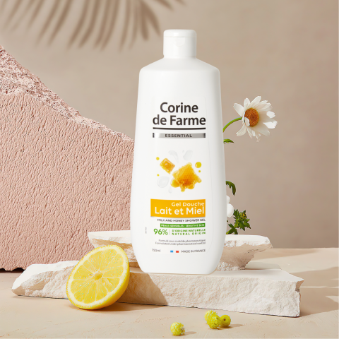 Gel tắm chứa sữa và mật ong - Corine de Farme Essential Milk And Honey Shower Gel 750ml