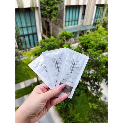 Kem Body Kyunglab, Kem nâng tone body KyungLab Whitening Cream lên tone tự nhiên (Gói 8ml)