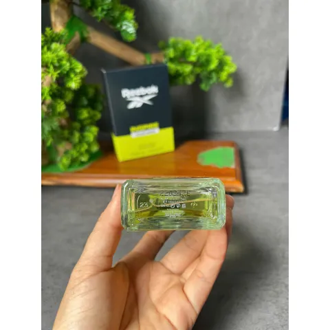 Thanh lí chai đã mở nilong Nước hoa Reebok Inspire Your Mind 100ml