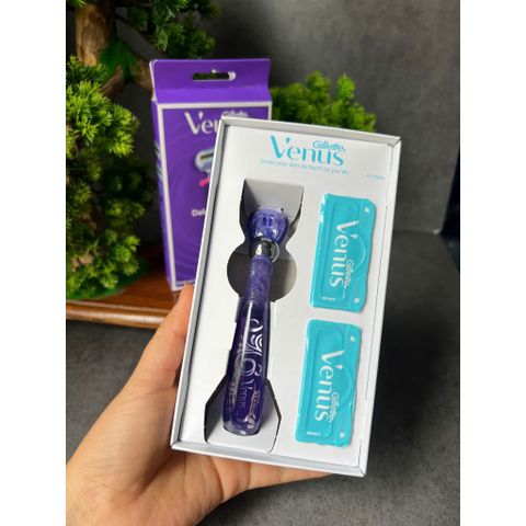 Dao cạo nữ 5 lưỡi Gillette Venus Deluxe Smooth Swirl + 2 Blade Refills