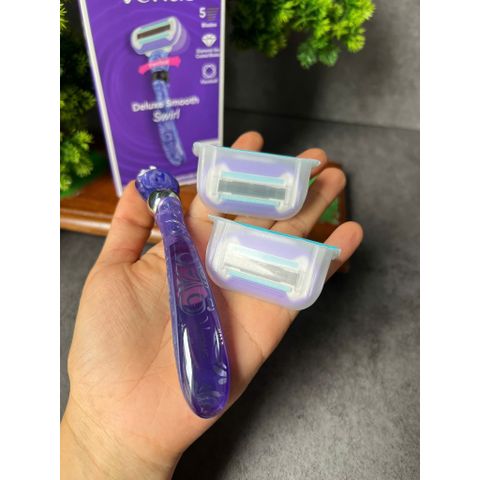 Dao cạo nữ 5 lưỡi Gillette Venus Deluxe Smooth Swirl + 2 Blade Refills
