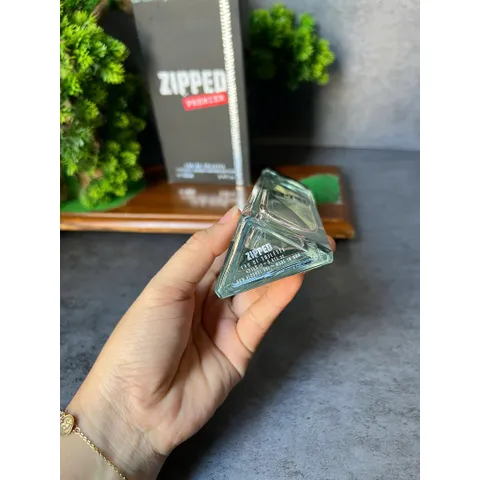 Thanh lí vỏ hộp giấy cũ Nước Hoa Nam Zipped Premier Eau De Toilette EDT 100ml.