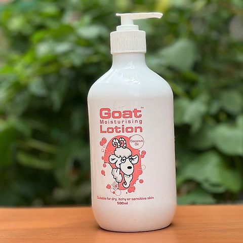 Thanh lí Dưỡng thể Goat Moisturizing Lotion 500ml