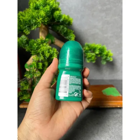 Lăn khử mùi Mitchum for Men dòng Sport với công nghệ Triple Odor Defense