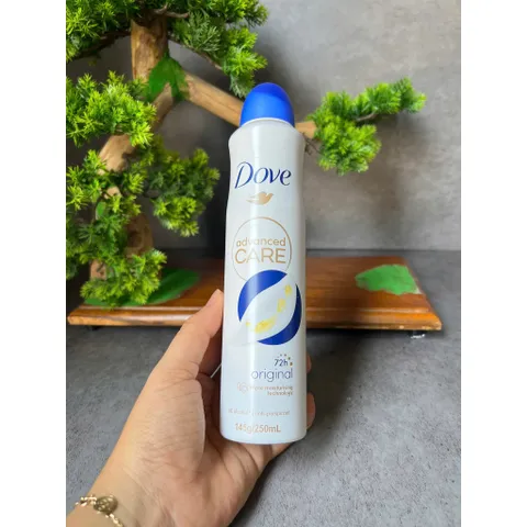 Xịt khử mùi Dove Advanced Care Original 72h.