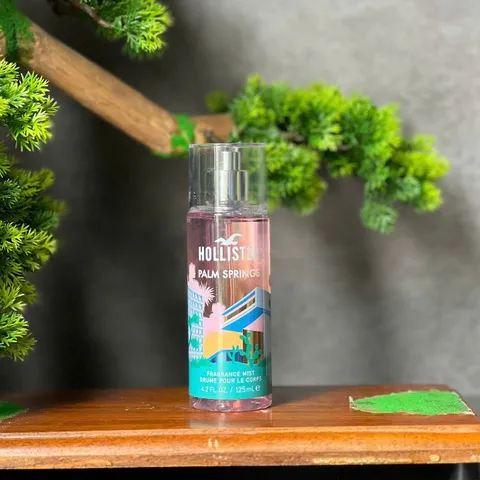 Xịt thơm toàn thân Hollister Palm Springs Fragrance Mist
