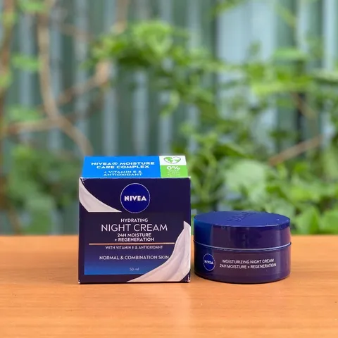 Kem dưỡng ẩm ban đêm NIVEA Hydrating Night Cream 24H Moisture + Regeneration 779304