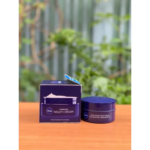 Kem dưỡng ẩm ban đêm NIVEA Hydrating Night Cream 24H Moisture + Regeneration 779304