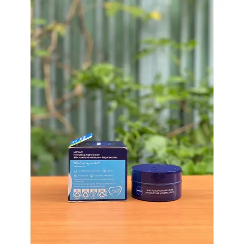 Kem dưỡng ẩm ban đêm NIVEA Hydrating Night Cream 24H Moisture + Regeneration 779304
