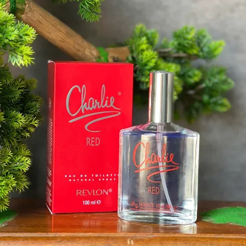 Nước hoa nữ Revlon Charlie Red Eau De Toilette 100ml.
