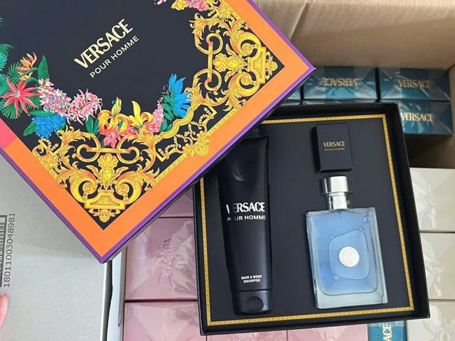 Set Nước Hoa Versace Pour Homme EDT Nam Tính Lưu Hương Lâu (100ml + Sữa Tắm 150ml + Mini 5ml) 🏷️