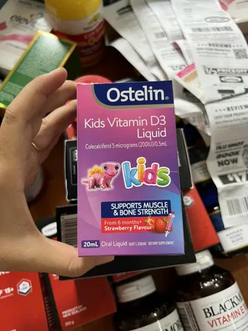 Vitamin D3 dạng nước dành cho trẻ từ 6 tháng - 12 tuổi Ostelin Kids Vitamin D3 Liquid 20 mL - Hỗ trợ hệ miễn dịch & Phòng ngừa hội chứng còi xương ở trẻ