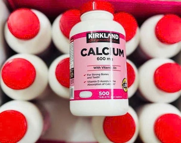 Viên uống Kirkland Signature Calcium 600 mg with Vitamin D3 500 viên - Hấp thụ Calci hiệu quả & Phòng ngừa loãng xương - S/P Chuẩn Mỹ