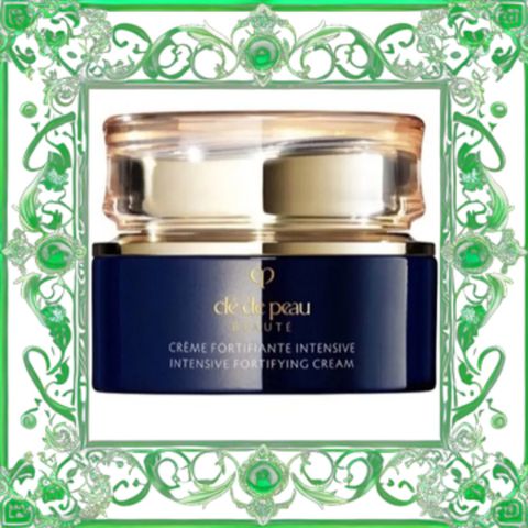 (Chính Hãng) Kem Dưỡng Da Clé De Peau Beaute 50g Kem Dưỡng Ẩm Nhật Bản Giúp Da Tươi Sáng, Khỏe Mạnh và Mịn Màng Uy Tín