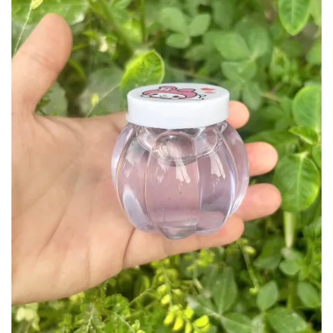 Slim nước trong suốt có màu Pastel núng nính