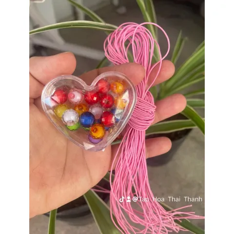 Xỏ xâu vòng mini có kèm dây