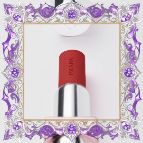 (Cao Cấp) Son Dưỡng Prada Light Glowing Lip Oil Stick U020 Rosso Đỏ Cam Đất Dưỡng Ẩm, Làm Rạng Rỡ Đôi Môi, Chính Hãng Đầy Đủ