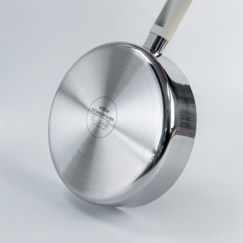 Chảo Titanium Aura Haatz Size 24cm HTA724 - Chảo Chống Dính Cạn Lòng inox 316 Dùng Mọi Loại Bếp - Bảo Hành 5 Năm